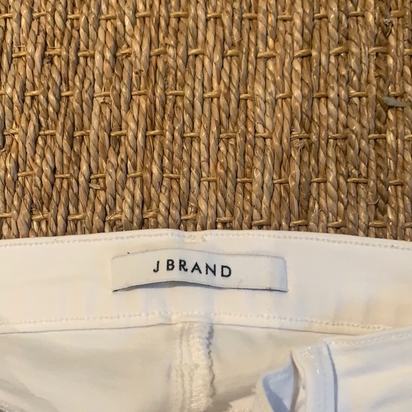 Ripped White Jeans - Picture 5 of 6